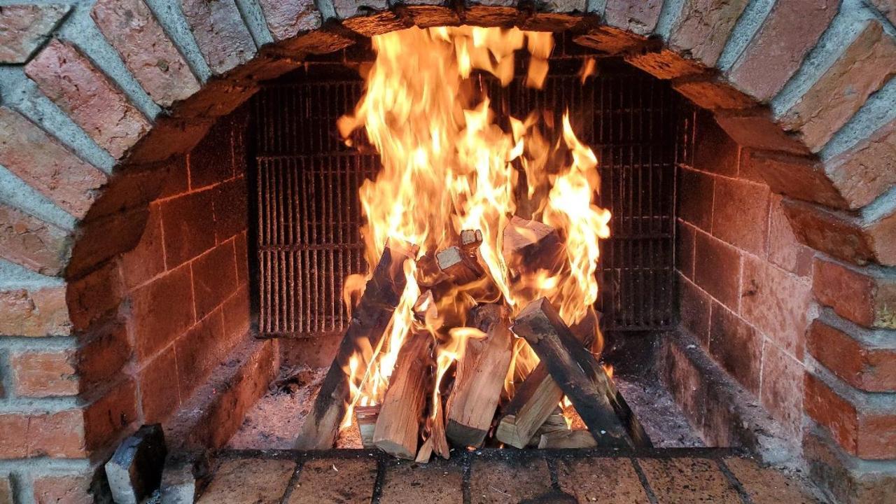 Casa Rustic Feher & Fekete Vendeghazak Sovata Bagian luar foto