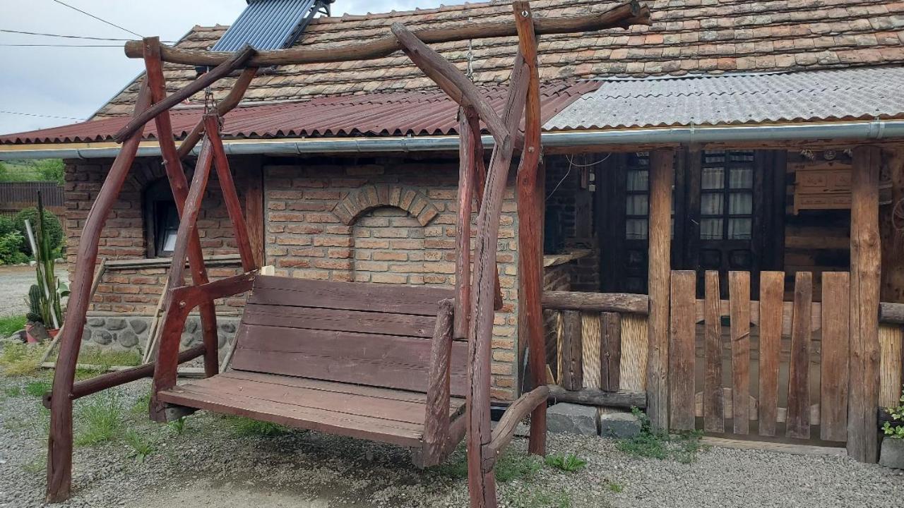 Casa Rustic Feher & Fekete Vendeghazak Sovata Bagian luar foto